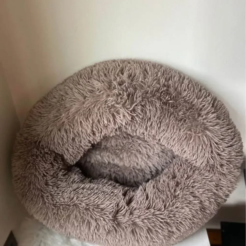 Large dog/cat bed